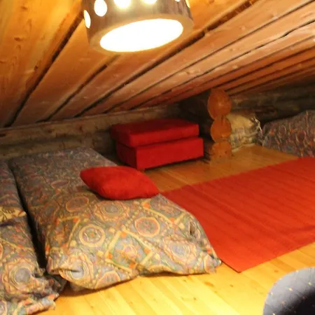 Ferienhaus Otsonpiha 1 - Moire *